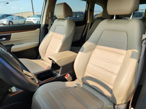 Used 2021 Honda CR-V Touring image 5