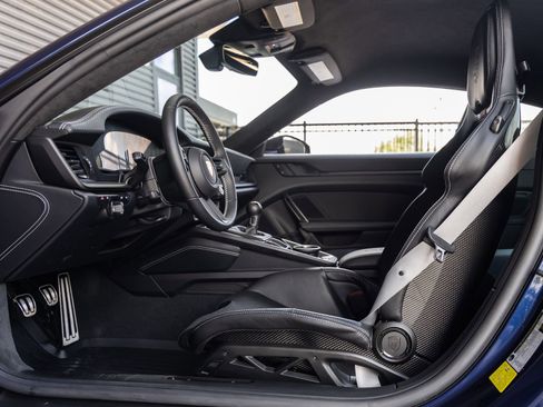 Certified 2026 Porsche 911 GT3 RWD image 34