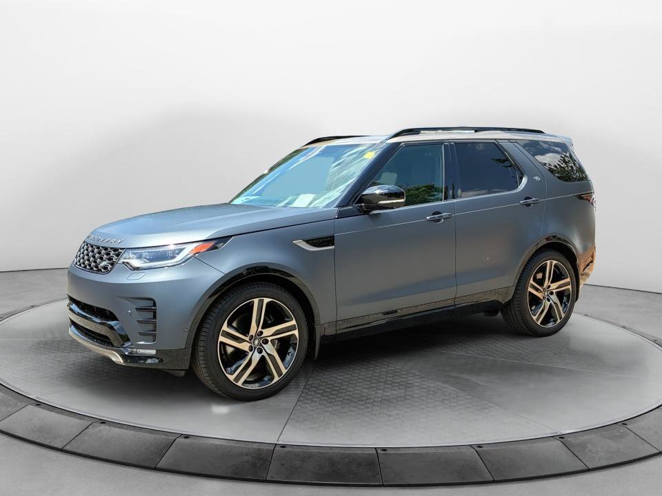 New 2026 Land Rover Discovery Limited Edition AWD/4WD image 1