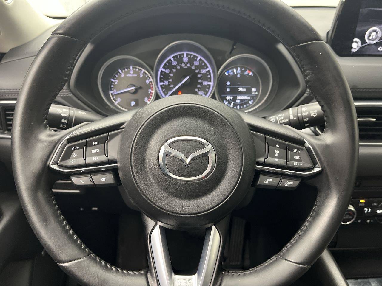 Used 2018 MAZDA CX-5 Touring w/ Preferred Equipment Package AWD/4WD image 14