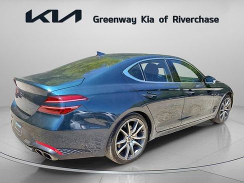 Used 2022 Genesis G70 2.0T w/ Prestige Package RWD image 6