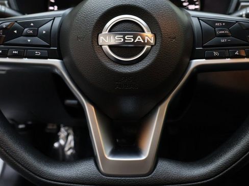 Used 2023 Nissan Altima 2.5 SV FWD image 19