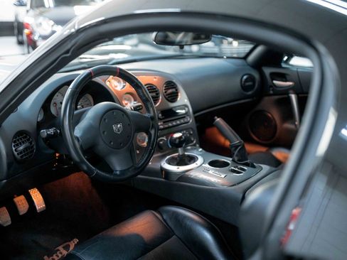 Used 2010 Dodge Viper ACR image 52