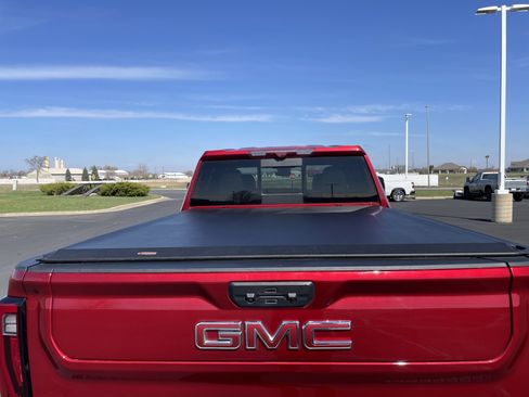 Used 2024 GMC Sierra 3500 Denali w/ Technology Package AWD/4WD image 31