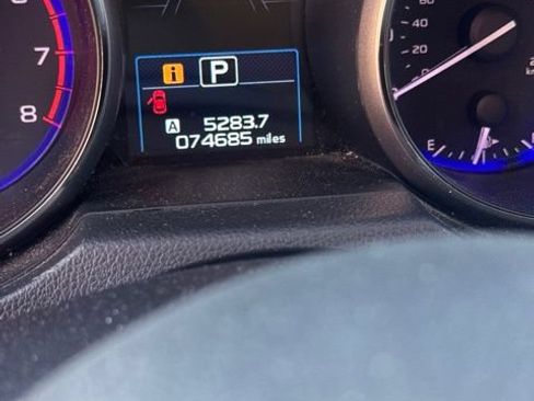 Used 2018 Subaru Outback 2.5i Limited w/ 50th Anniversary Edition AWD/4WD image 13