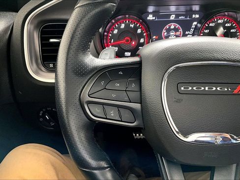 Used 2020 Dodge Charger R/T w/ Blacktop Package image 18