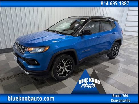Used 2025 Jeep Compass Limited AWD/4WD image 1