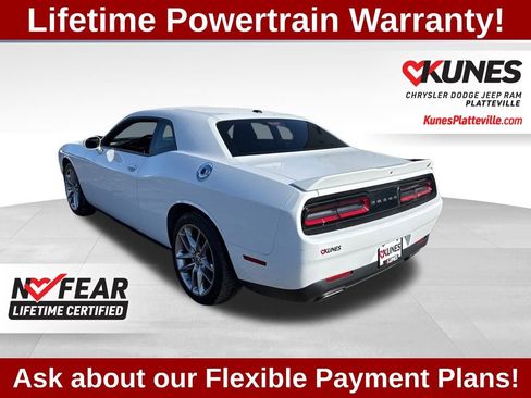 Used 2022 Dodge Challenger GT image 8