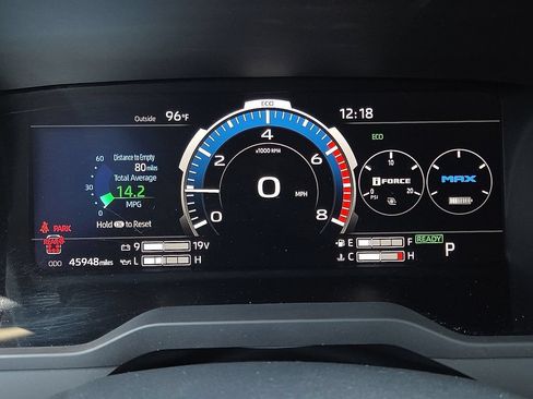 Used 2023 Toyota Sequoia Platinum AWD/4WD image 17