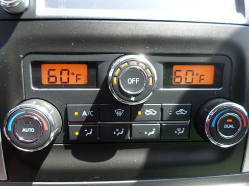 Used 2020 Nissan Frontier SV image 10