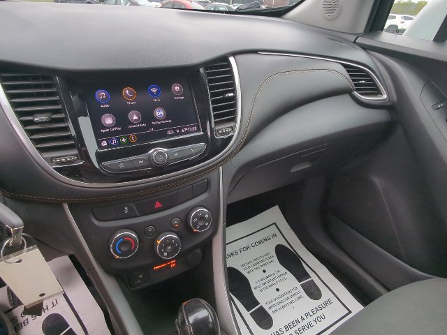 Used 2022 Chevrolet Trax LS w/ Tint and Cruise Package AWD/4WD image 15