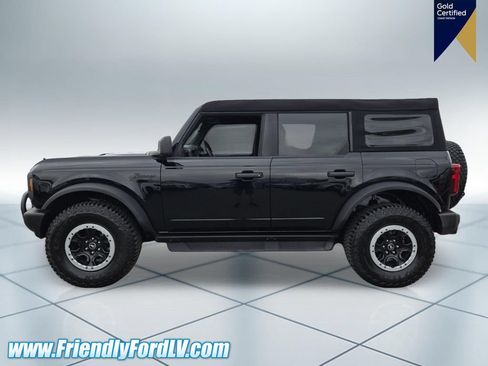 Certified 2023 Ford Bronco Big Bend w/ Sasquatch Package AWD/4WD image 3