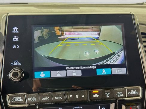 Used 2018 Honda Odyssey Touring image 36
