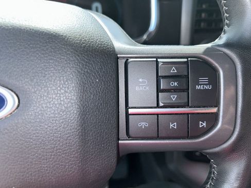 Used 2021 Ford F150 Lariat w/ Max Trailer Tow Package image 12