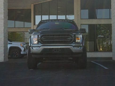 Used 2022 Ford F150 XLT w/ Equipment Group 302A High AWD/4WD image 7
