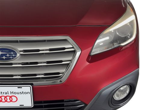 Used 2017 Subaru Outback 2.5i Limited image 11