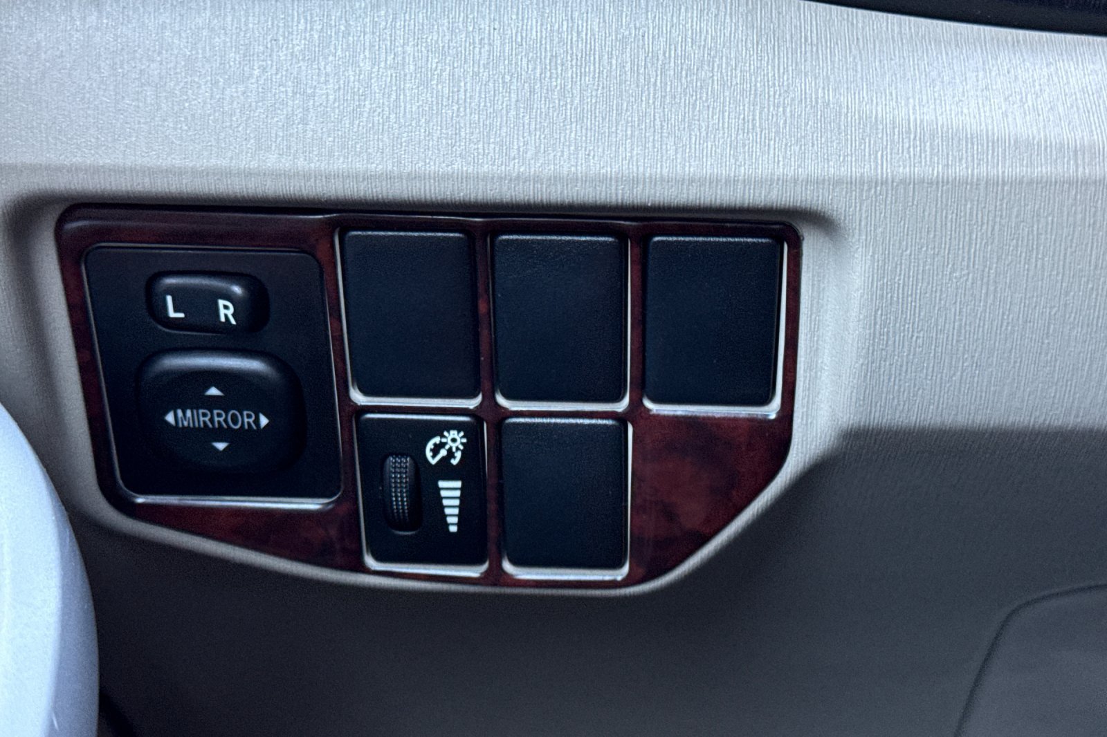 Used 2013 Toyota Prius Three FWD image 29