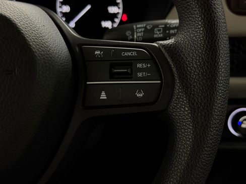 Certified 2023 Honda HR-V LX image 28