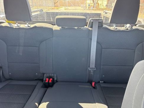 Used 2023 GMC Sierra 1500 Pro w/ Convenience Package image 11