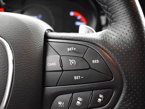 Used 2023 Dodge Durango R/T AWD/4WD image 7