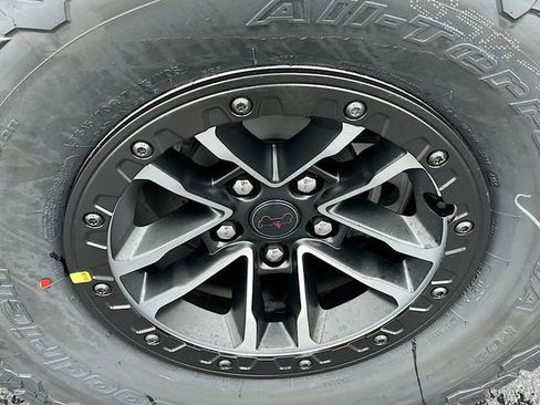 New 2026 Jeep Wrangler Unlimited Rubicon w/ Xtreme 35 Tire Package image 28