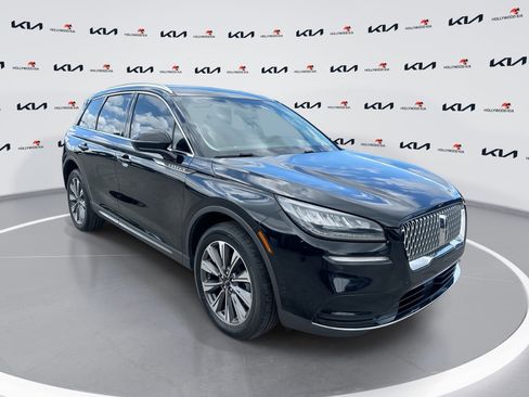 Used 2022 Lincoln Corsair Reserve w/ Elements Package FWD image 1