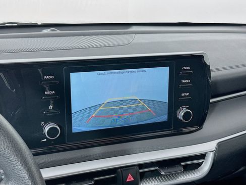 Used 2021 Kia K5 LXS image 14