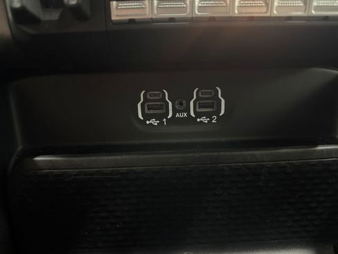 Used 2022 RAM 2500 Laramie w/ Night Edition AWD/4WD image 16