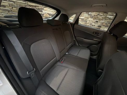 Used 2023 Hyundai Kona SEL AWD/4WD image 45