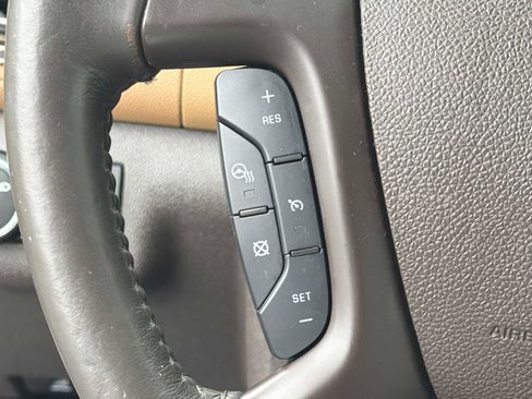 Used 2015 Buick Enclave Leather FWD image 9