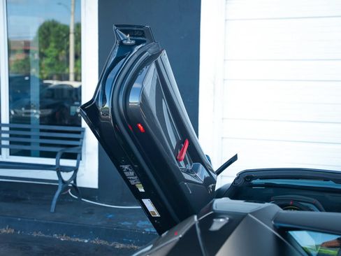 Used 2021 Lamborghini Aventador SVJ AWD/4WD image 57