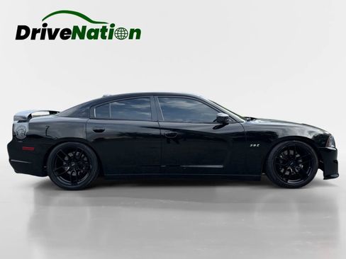 Used 2013 Dodge Charger SRT8 Super Bee w/ Convenience Group II RWD image 4