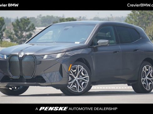 Used 2026 BMW iX xDrive60 AWD/4WD image 1