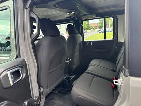 Used 2022 Jeep Wrangler Unlimited Sport AWD/4WD image 23