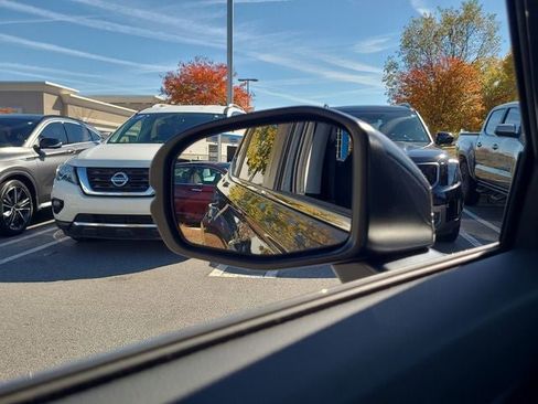 Used 2026 Honda CR-V LX image 37