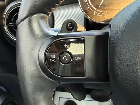 Used 2024 MINI Cooper S FWD image 15