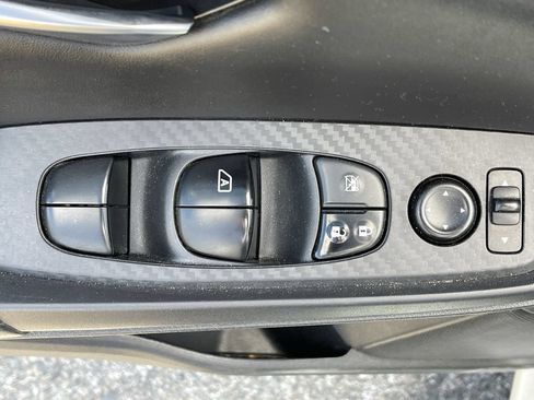 Used 2022 Nissan Sentra SV FWD image 23