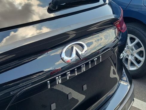 Used 2022 INFINITI QX50 Luxe w/ Appearance Package FWD image 7