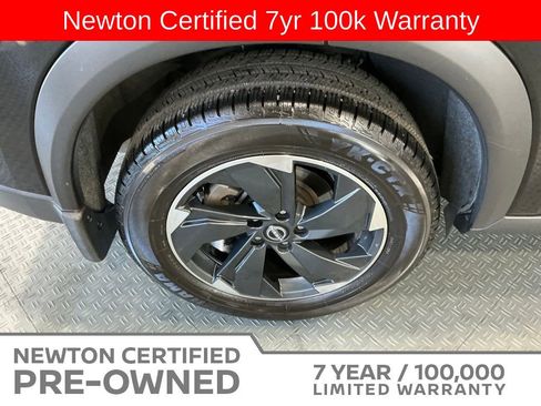 Used 2024 Nissan Rogue SV w/ SV Premium Package AWD/4WD image 45
