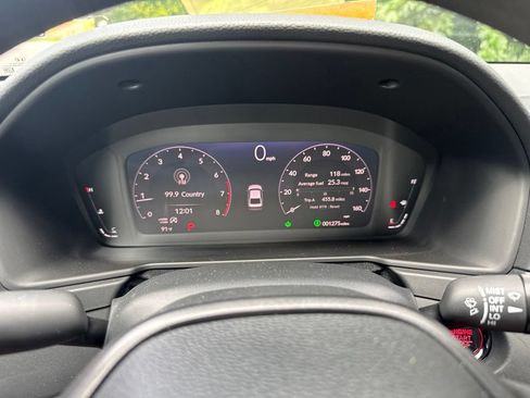 Used 2025 Honda Accord SE image 16