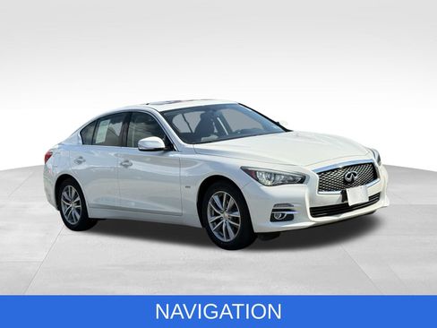 Used 2017 INFINITI Q50 Premium w/ 2.0T Premium Plus Package AWD/4WD image 14