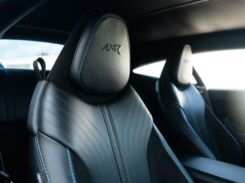 Used 2019 Aston Martin DB11 AMR RWD image 33