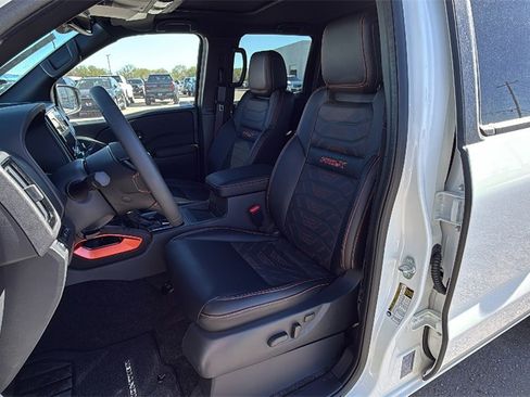 Used 2025 Nissan Frontier Pro-X w/ Pro Premium Package image 13