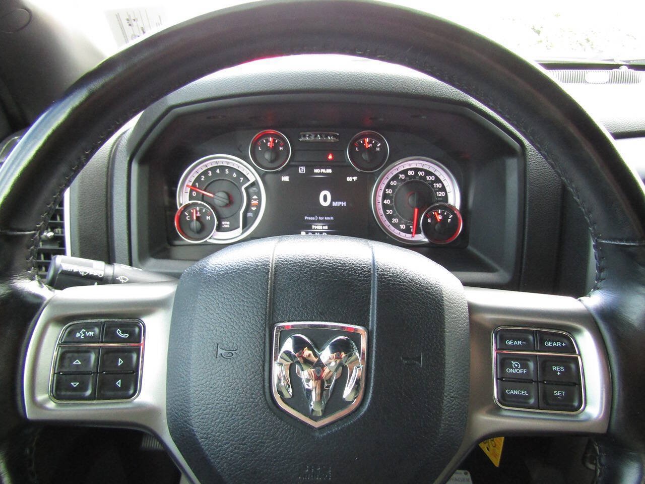 Used 2021 RAM 1500 Warlock AWD/4WD image 10