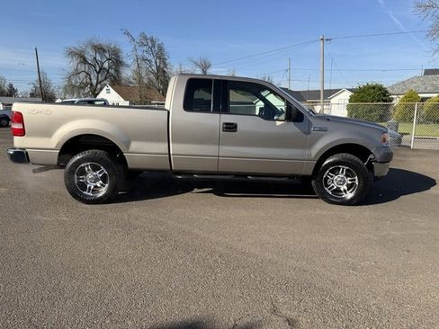 Used 2004 Ford F150 XLT image 9