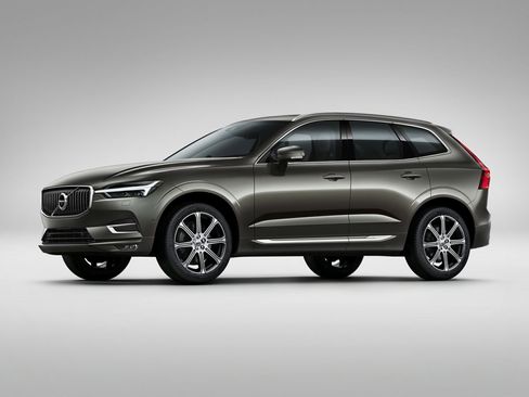 Used 2019 Volvo XC60 T5 R-Design image 1