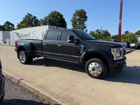 Used 2022 Ford F450 Limited w/ FX4 Off-Road Package AWD/4WD image 5