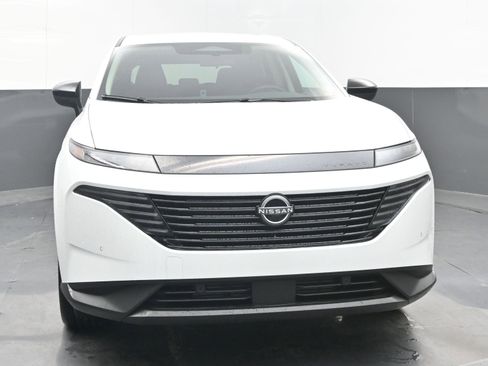 New 2025 Nissan Murano SV image 2