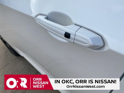 Used 2023 Cadillac XT6 Sport image 12