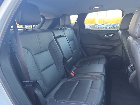 Used 2024 Chevrolet Blazer LT image 32